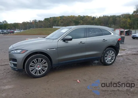 2019 Jaguar F-Pace 30T Portfolio из США, поврежденный, VIN SADCN2GX0KA366698